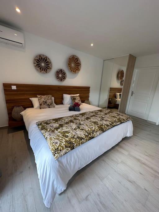 Orient Bay, Appartement Heliconia. クルドサック エクステリア 写真